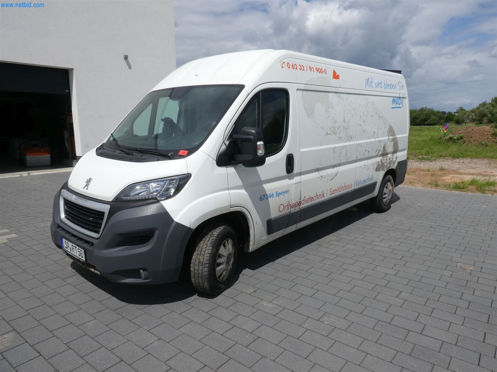 Transporter Peugeot Boxer Avantage Plus Edition